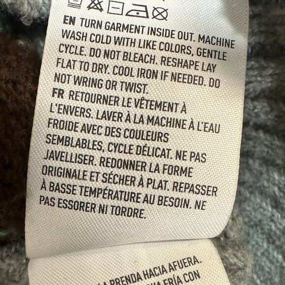 American Eagle M Gray‎ Argyle Cropped Cardigan Academia Eco Cozy Layer Fall Y2K - Picture 7 of 10